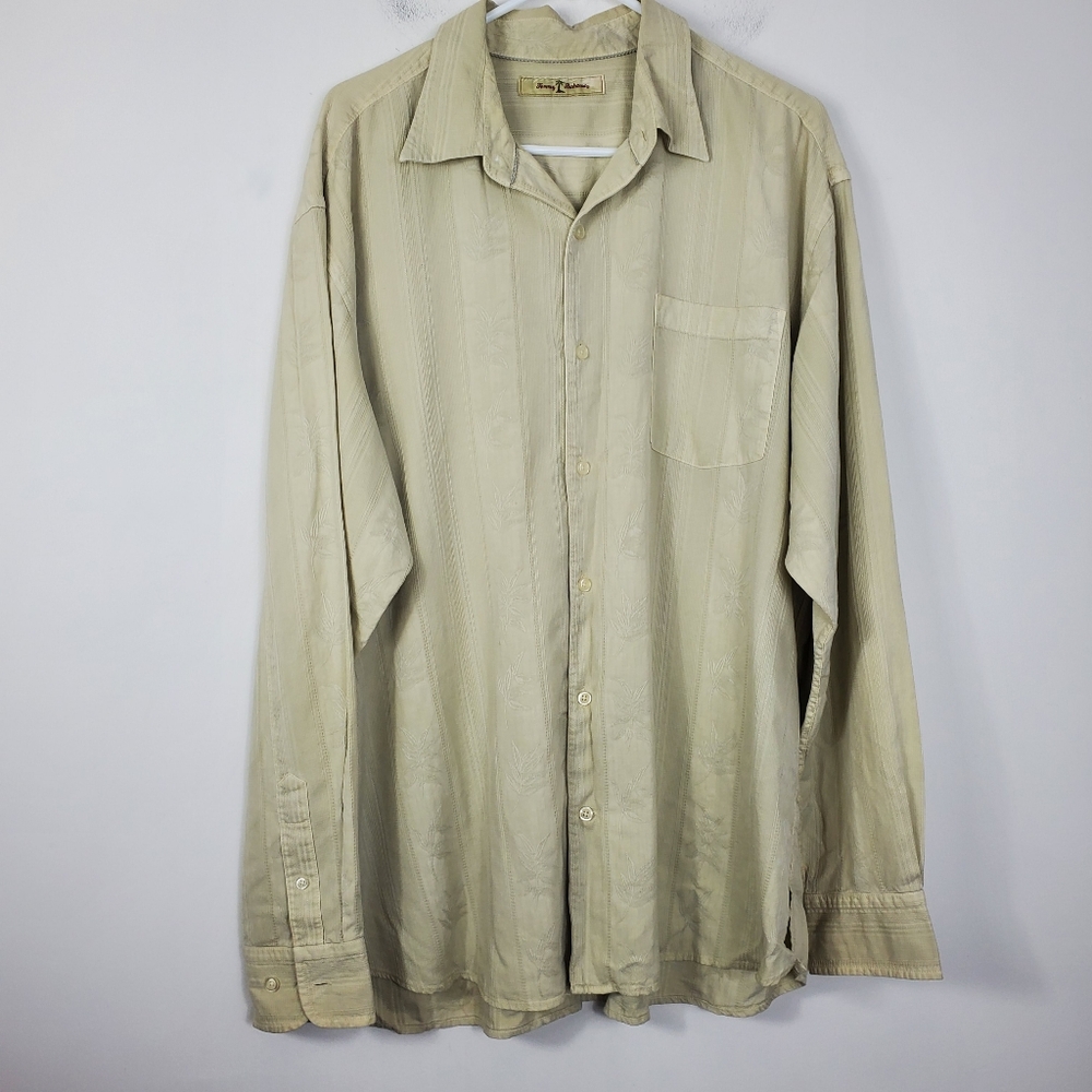 Tommy Bahama Tencel Blend Button Up Mens Size XL Long Sleeve Lightweight Neutral